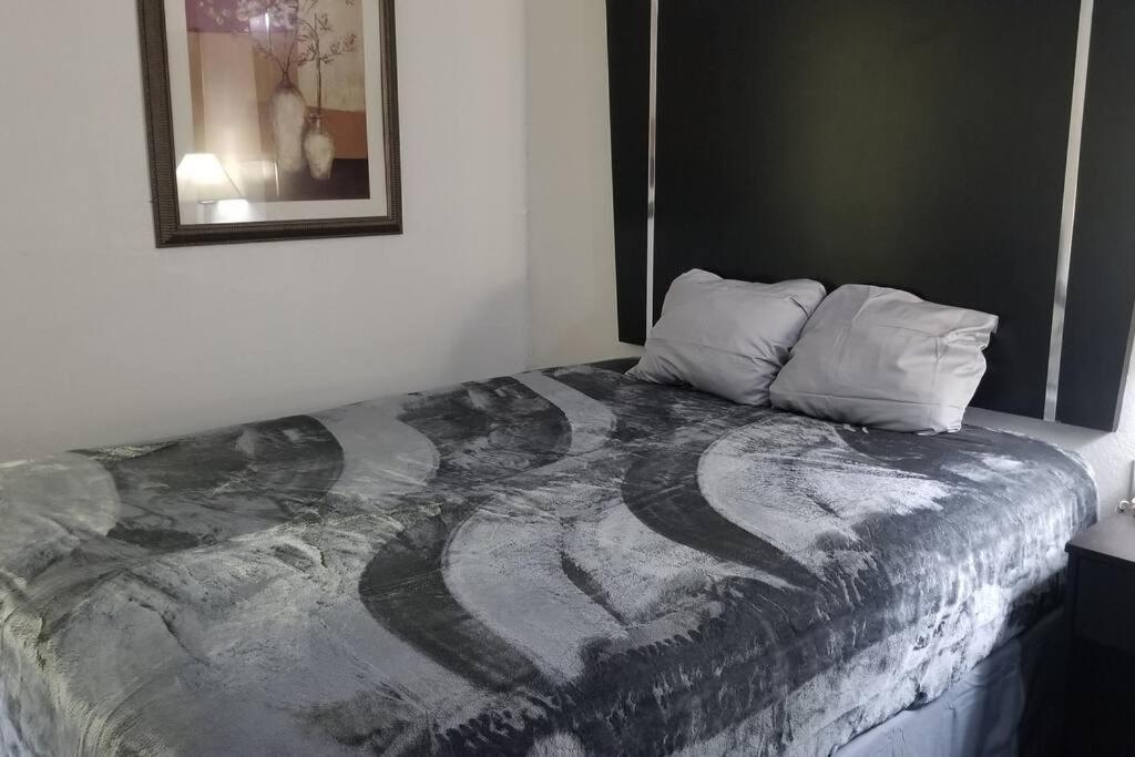 Hotel 2 Queen Beds Hotel Room 131 Wi-Fi Stillwater Esterno foto